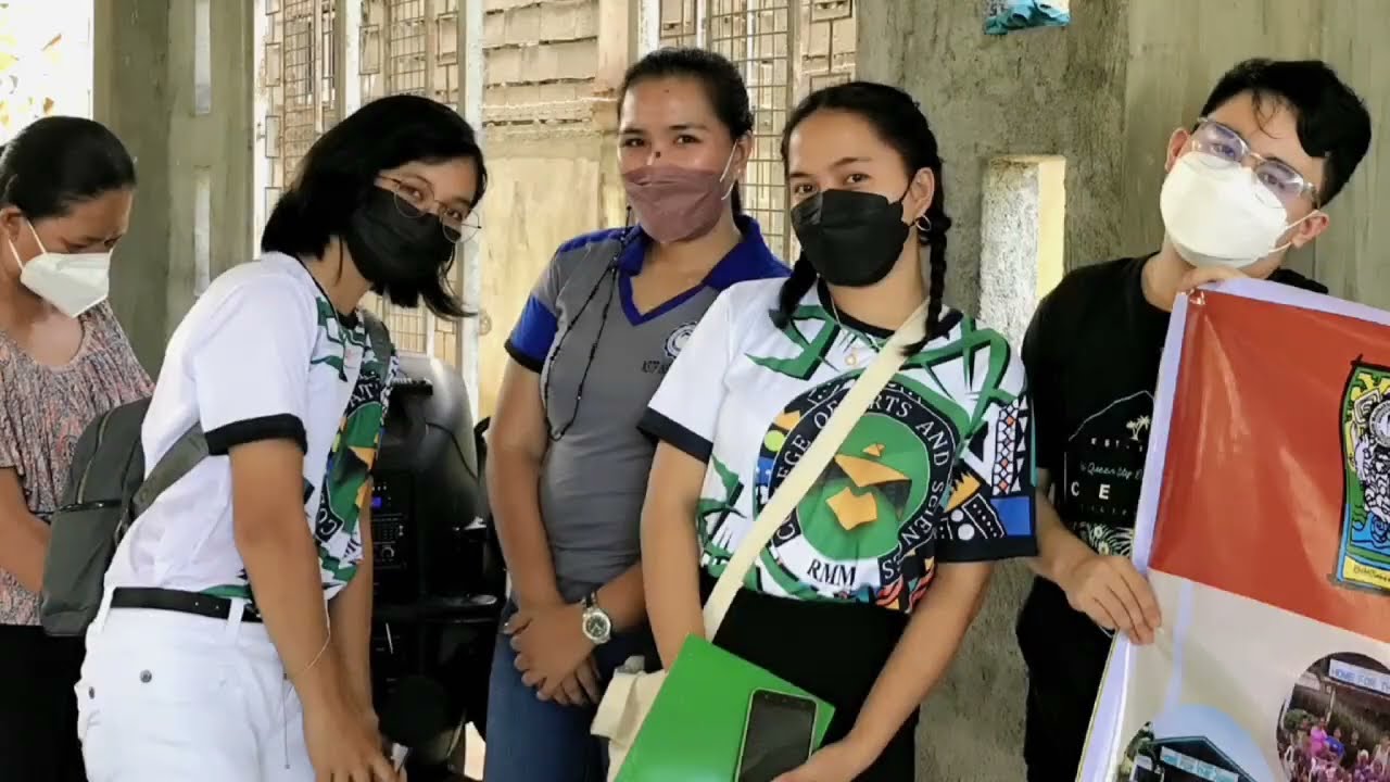 SPREADING LOVE - REACHING OUT TO ELDERS (RMMC_NSTP 0064)