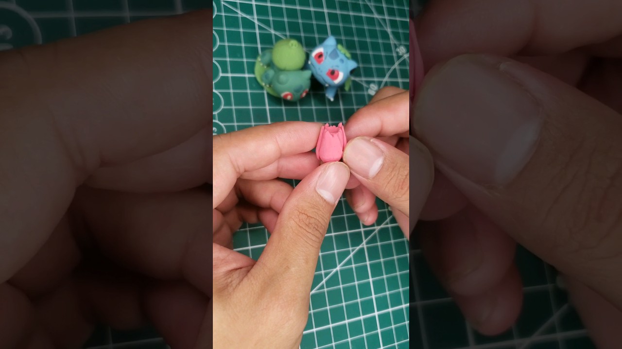 in Process sculpting Ivysaur from Pokemon with clay #shorts