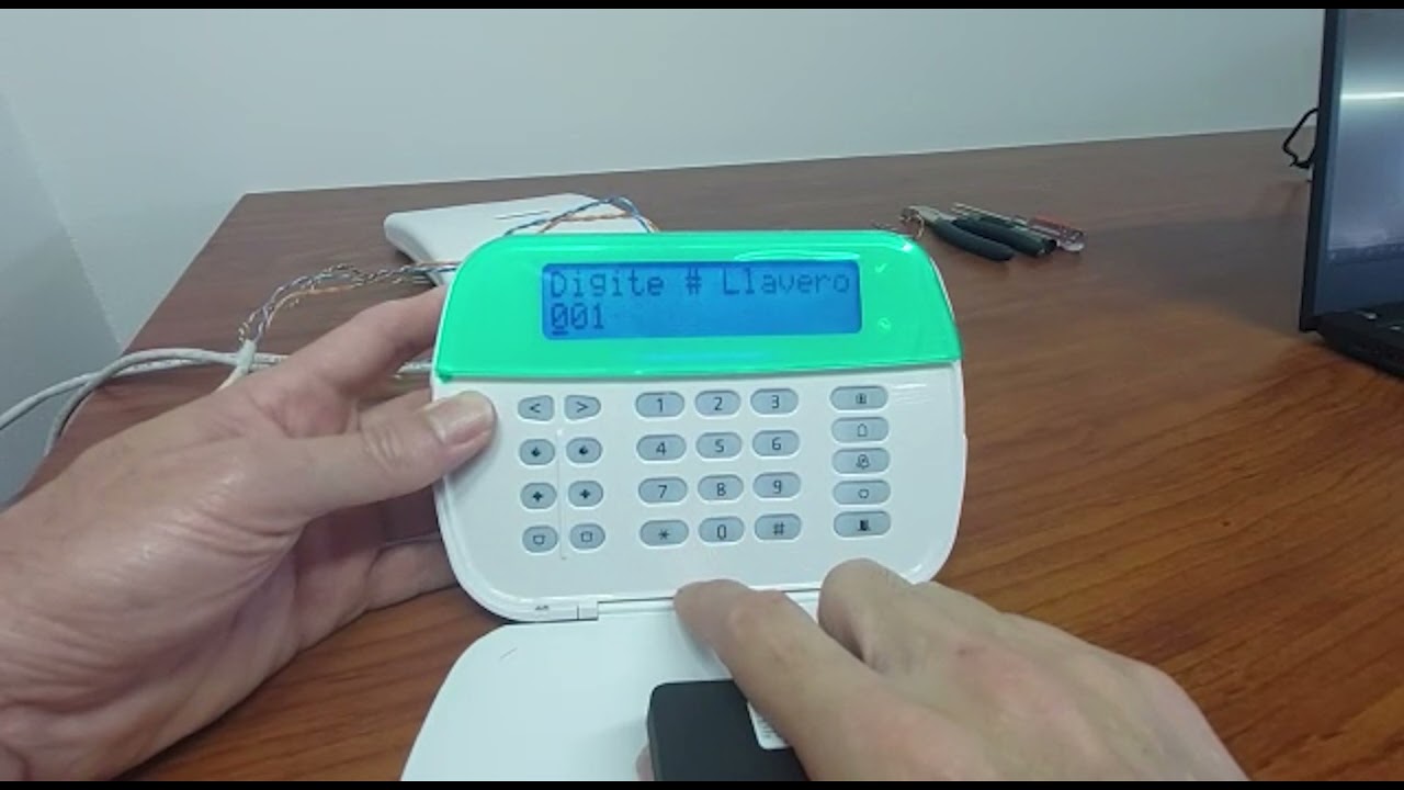 Configuración llavero cuatro botones PG9929 alarmas DSC
