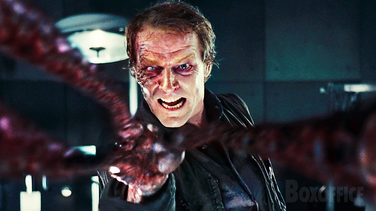 Se transformó en un MONSTRUO... | Resident evil 3: La extinción | Clip en Español