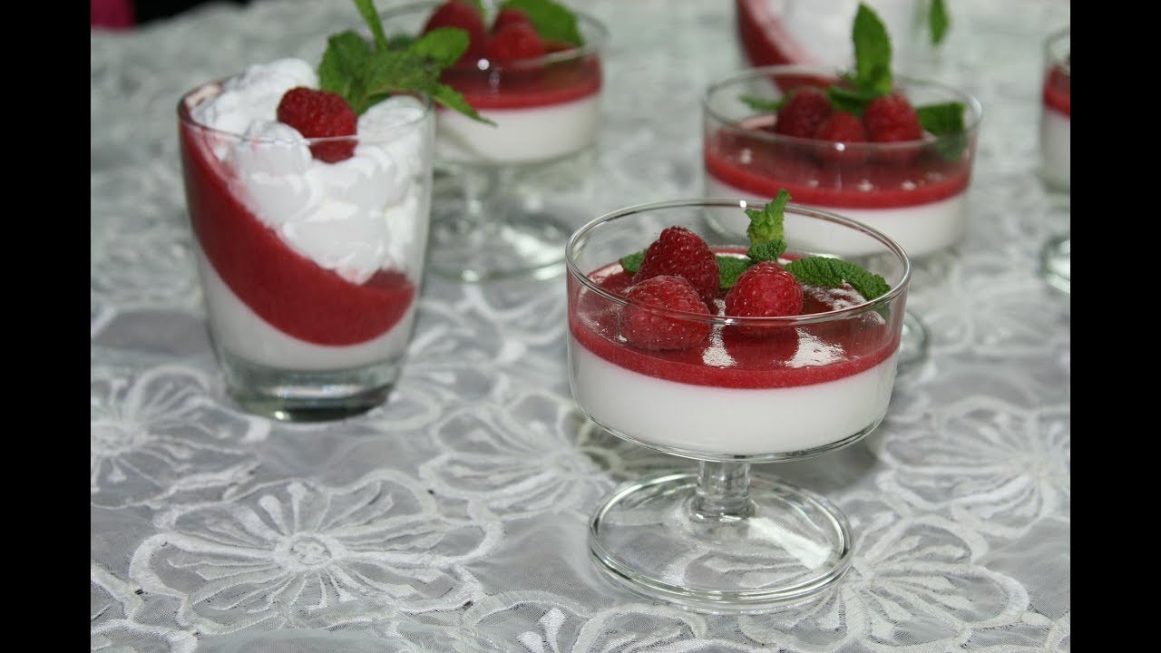 Panna Cotta aux Fruits Rouges