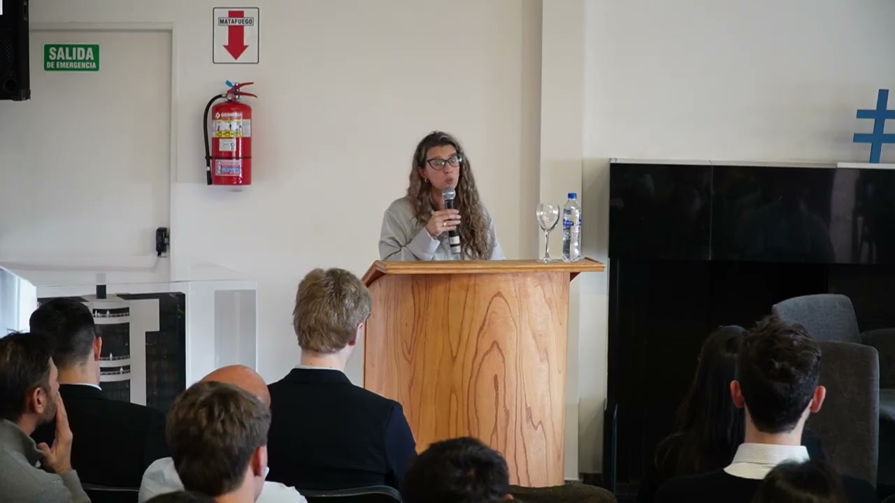 Desarrollando en un mundo virtual, con Vanesa di Troilo, Camilo Cristiá y Ariel Vallejo