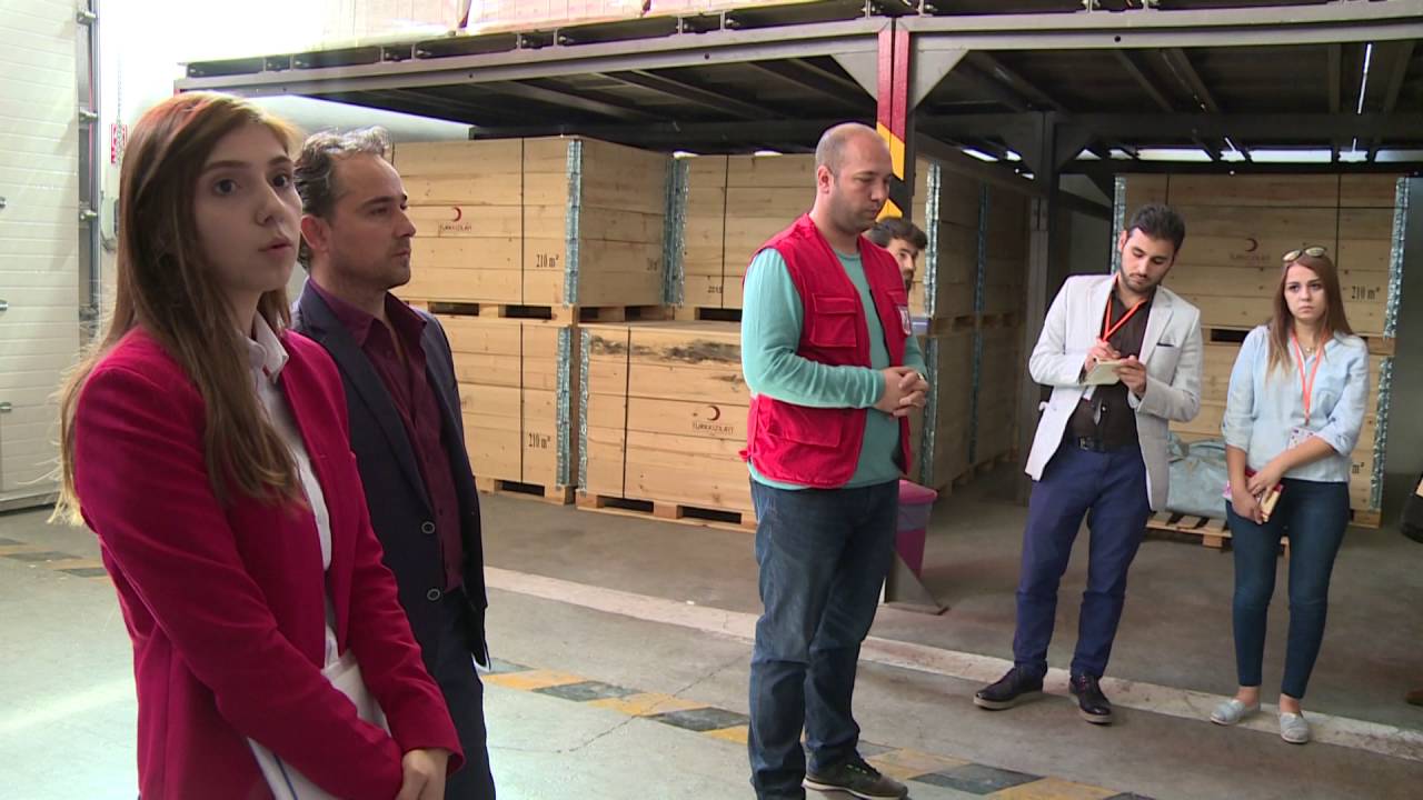 Gençler Kızılay’ın Çalışmalarını İnceledi