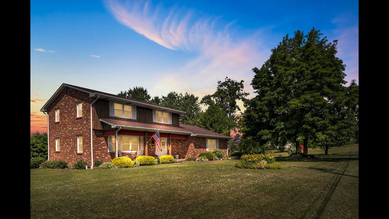 839 Mercer Road Beaver Falls, PA | ColdwellBankerHomes.com