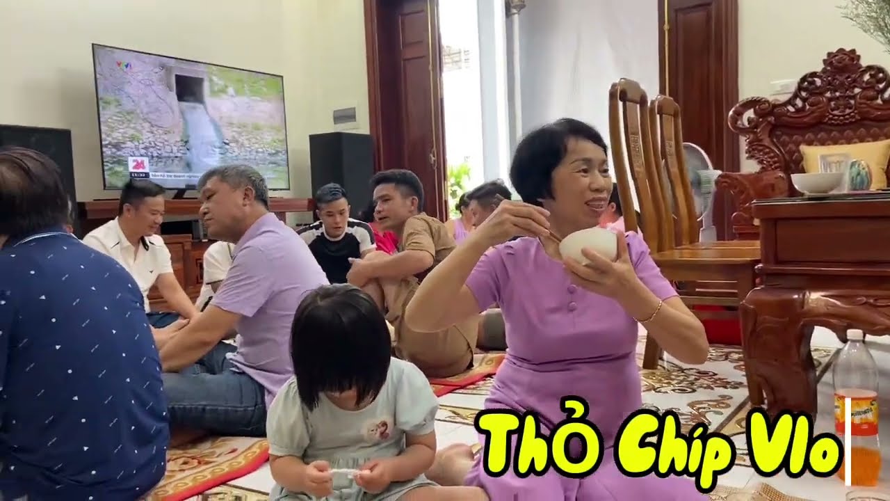 31. Bữa cơm sum họp đại gia đình ở quê ngày cuối tuần