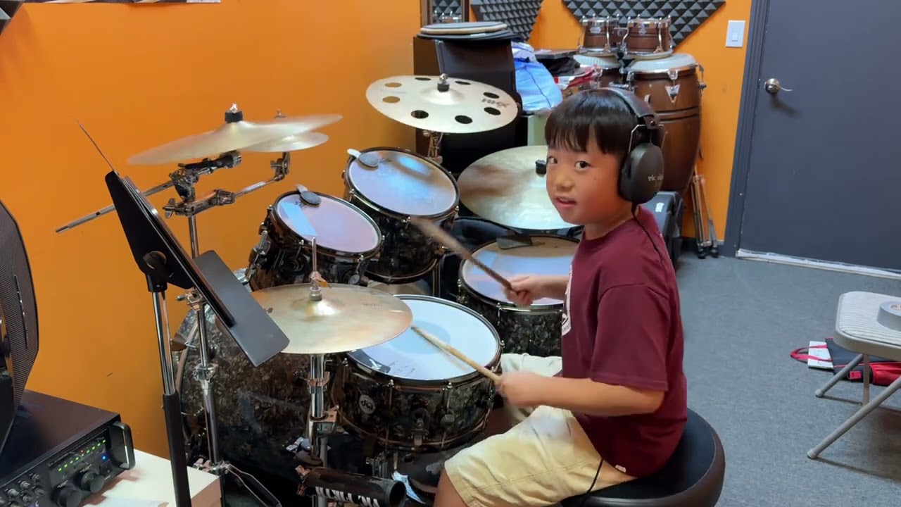 rockschool drum grade 8 test《mind the gaps》cover by Alex Zhou（8 years old）
