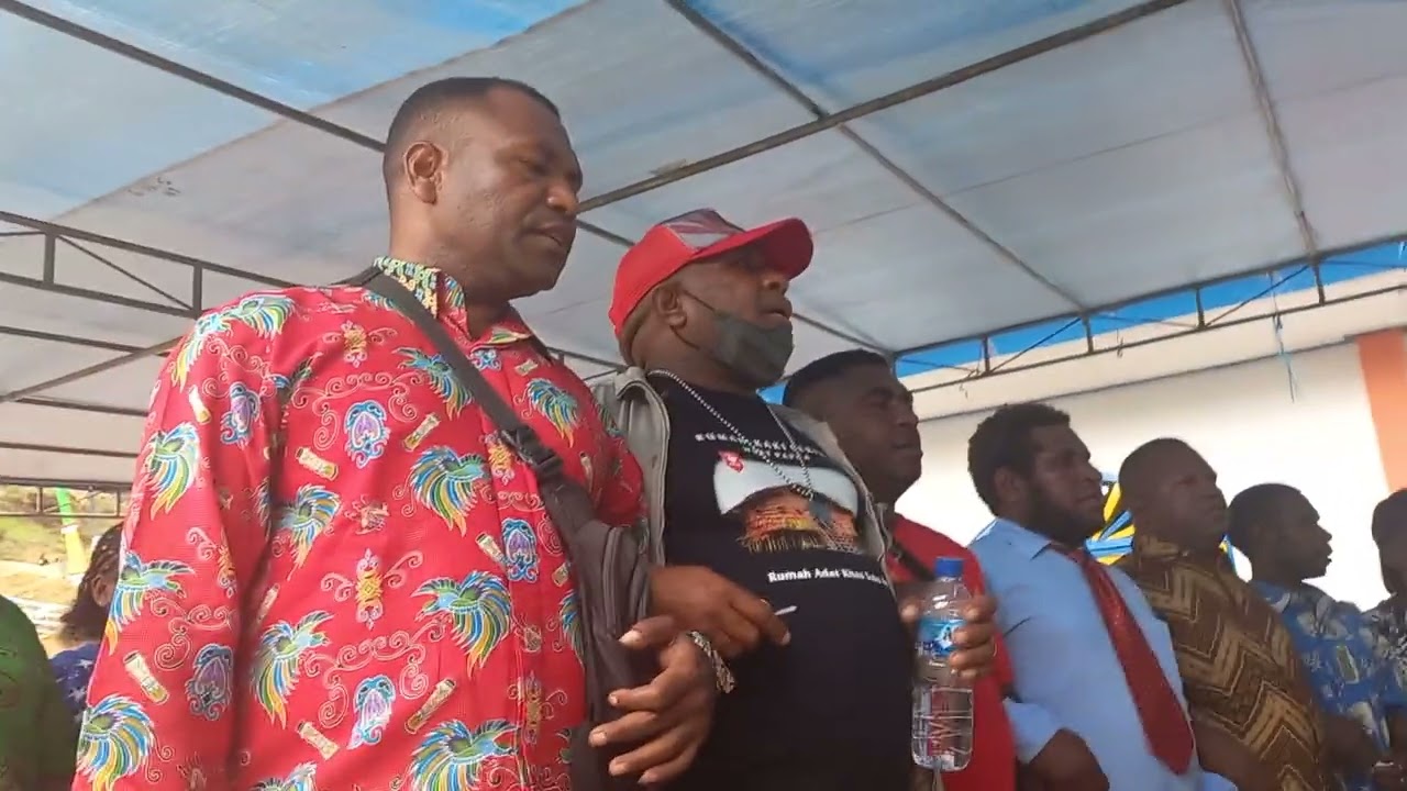 TUMBUH TANAH DALAM RANGKA  PERESMIAN GEREJA PASTORI  DISTRIK NENEY KABUPATEN MANSEL PAPUA BARAT 2022