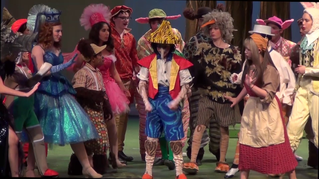 Shrek, The Musical: Freak Flag