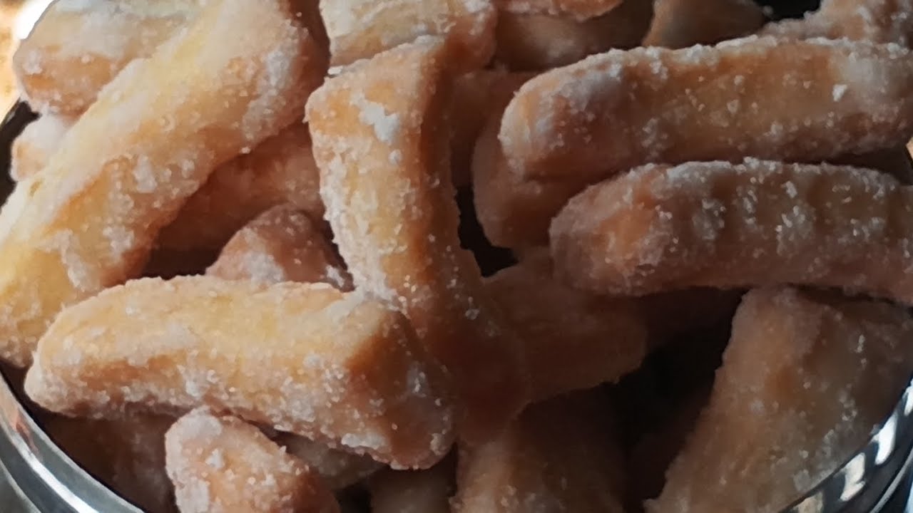 Sweet savu/  இனிப்பு சேவு