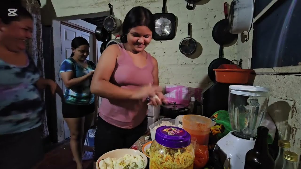 Miren que rica cena nos preparo la katita  😍😍😋😋