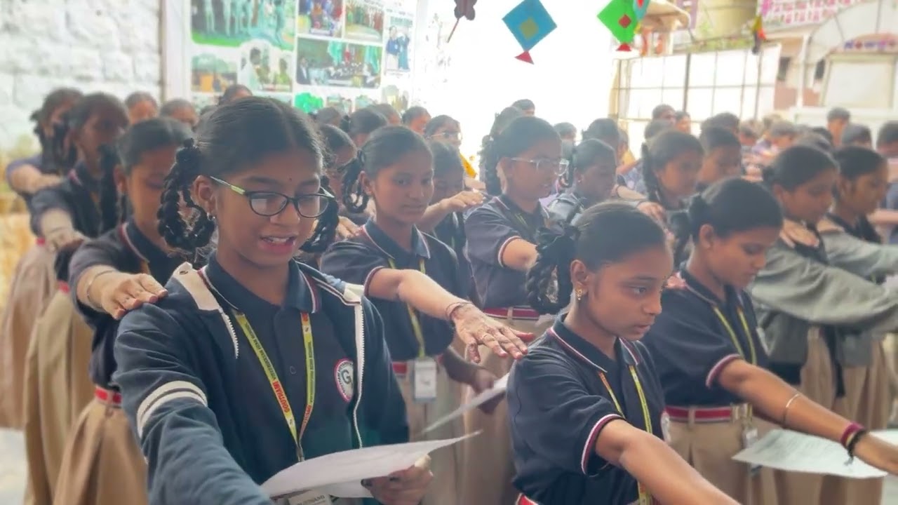 Smart students follow traffic rules-👮‍♀️ Guided by telangana police @GVNHS 