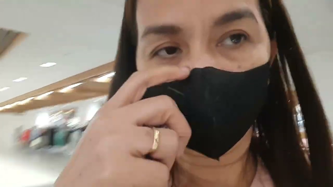Sinamahan ko ang aking mr sa kanilang agency , nagpunta na din kami sa mall..