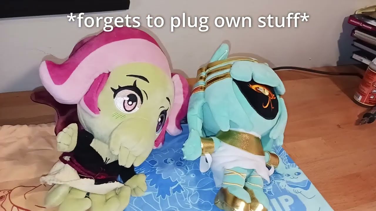 Plushy Ln'eta and Nyanlathotep Unboxing