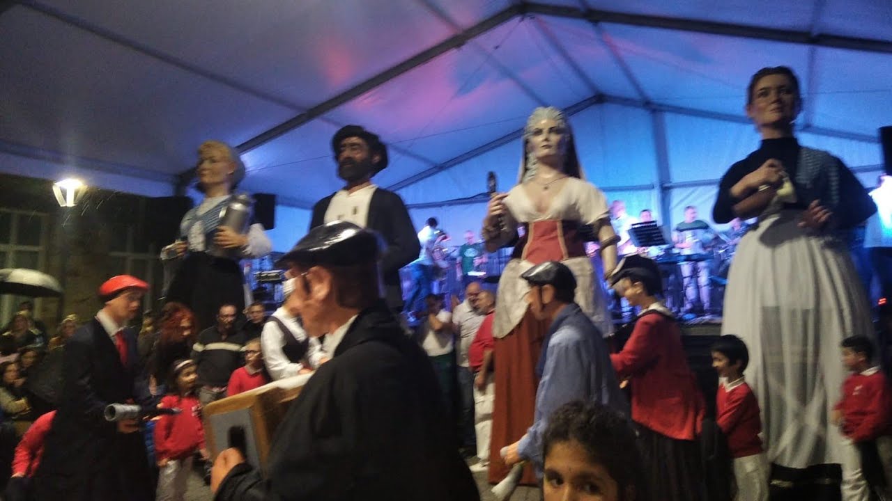 Presentación de los gigantes de Usansolo 11/3/2023