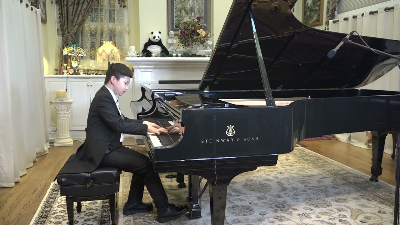 Chopin Etude Op. 10 No 5 Black Key--Yidi Ding, age 10