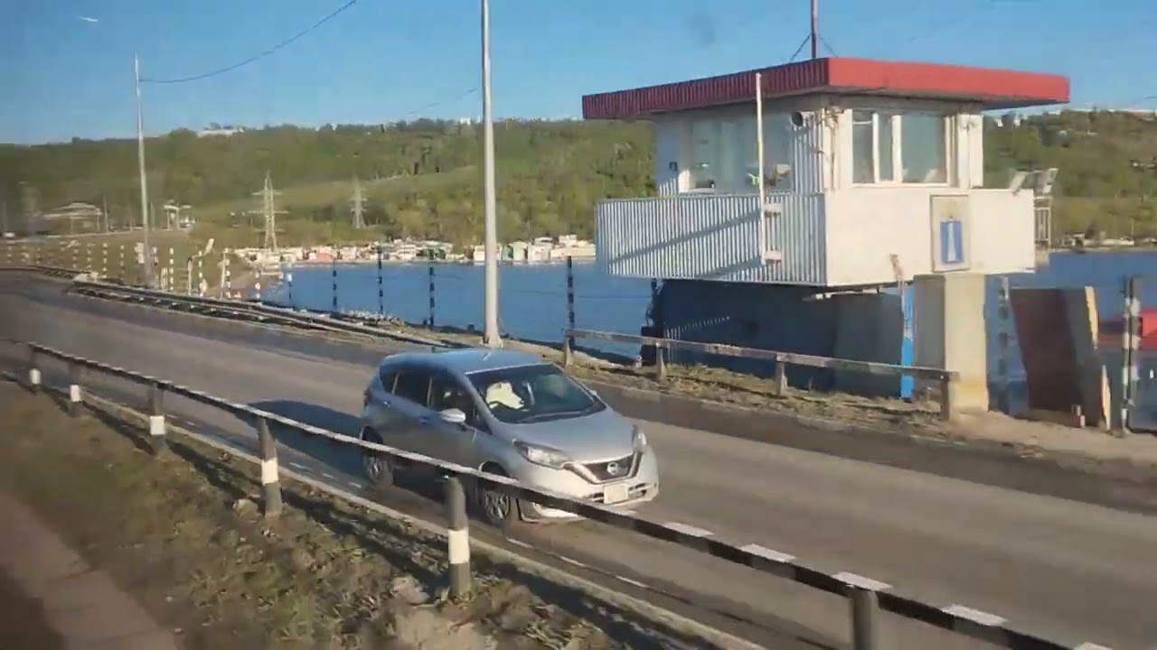 Через Волгу на поезде в Ульяновске.