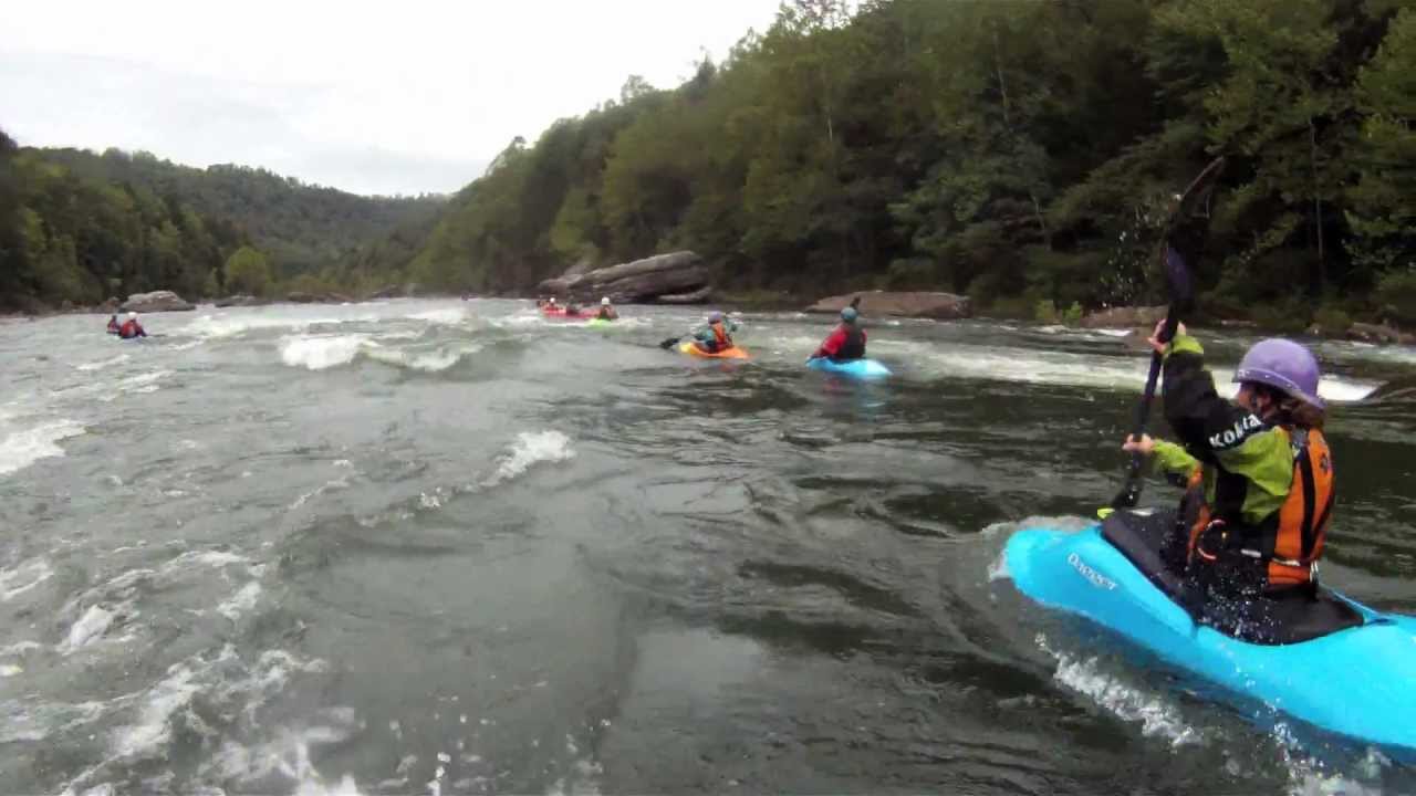 Ladies (and Chris Gragtmans) Paddling Dagger's Freestyle Boat The Jitsu