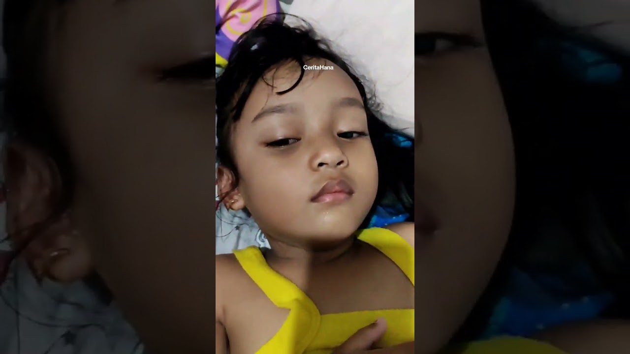 Bangunin hana, waktunya ngaji. gemes banget