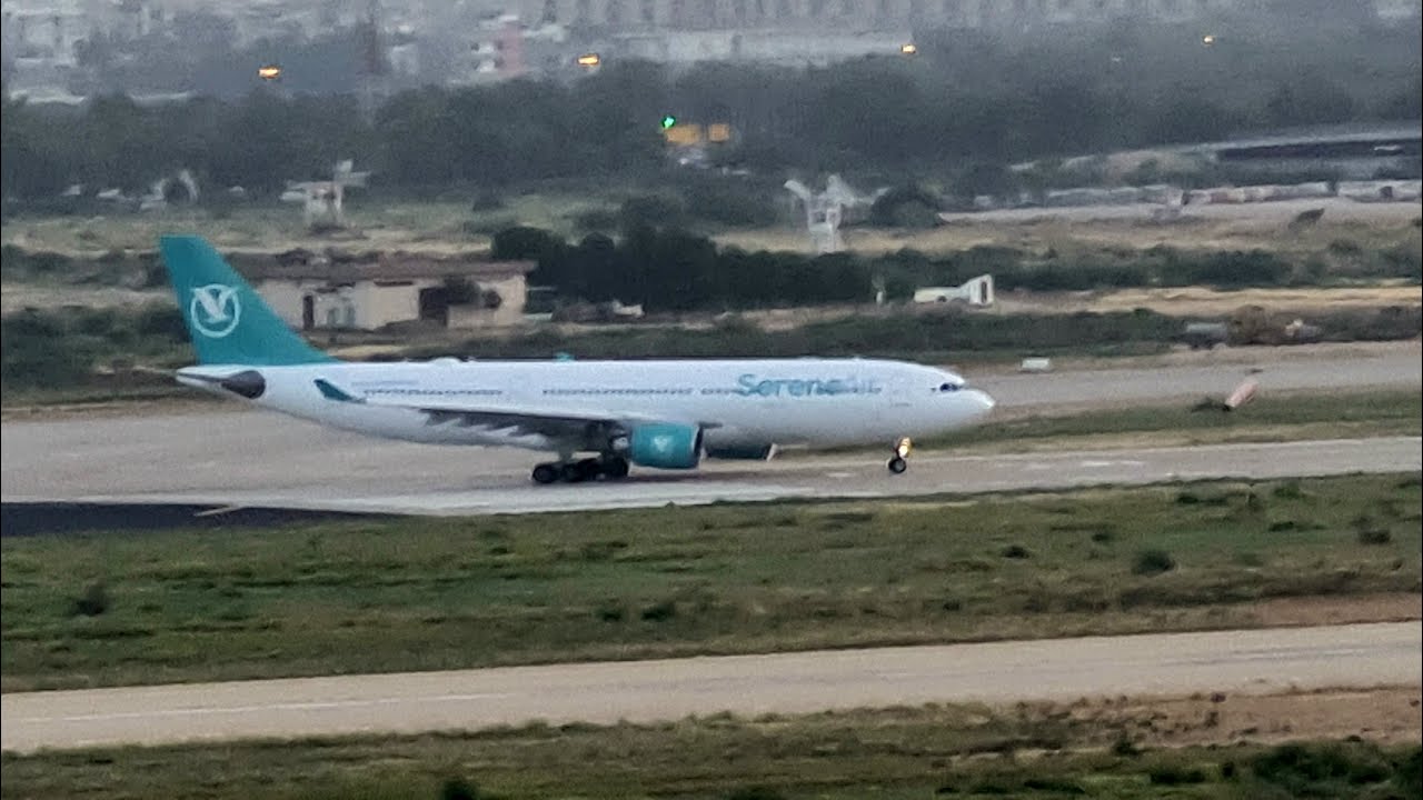 Rush Hour at karachi Airport