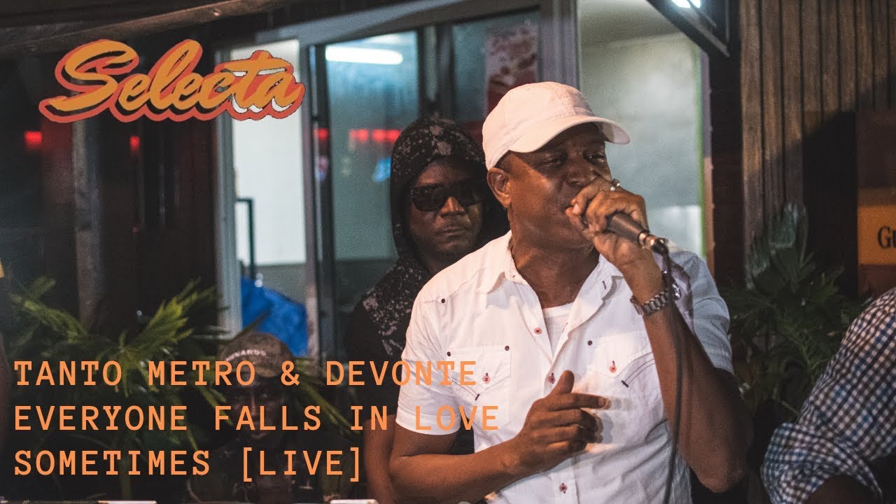 Tanto Metro & Devonte - Everyone Falls In Love Sometimes (LIVE @ SELECTA)