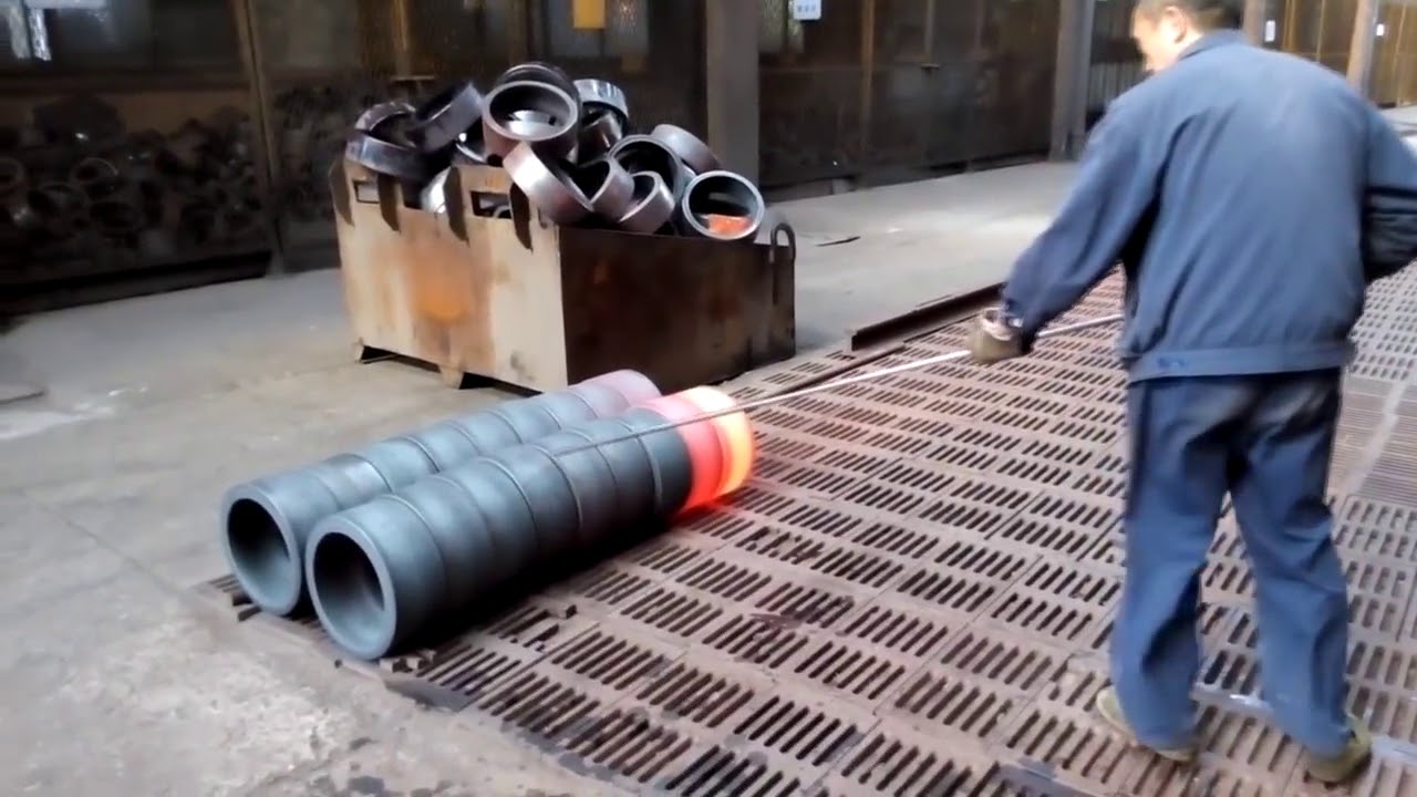 Episches Video nach innen EXTREME chinesische Schmiede-Fabrik: Wuxi Daqiao-Lagermaschinerie
