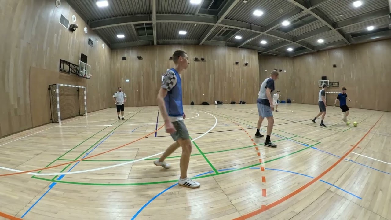 Эпичный футзал: интенсивный футбол в зале ⚽🔥