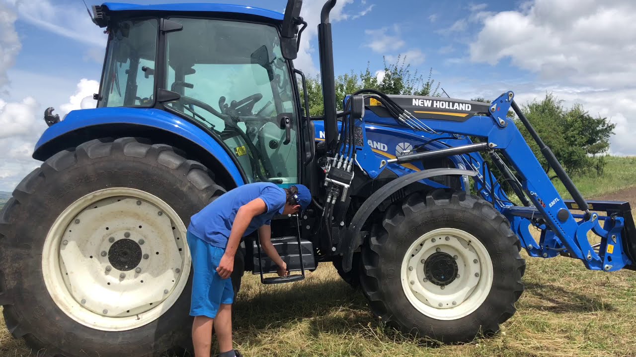 Review Tractor New Holland T5 115