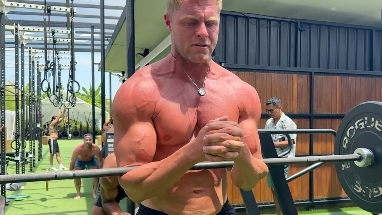 pov: gorilla back workout w Hamza in Bali (& advice on gym anxiety)