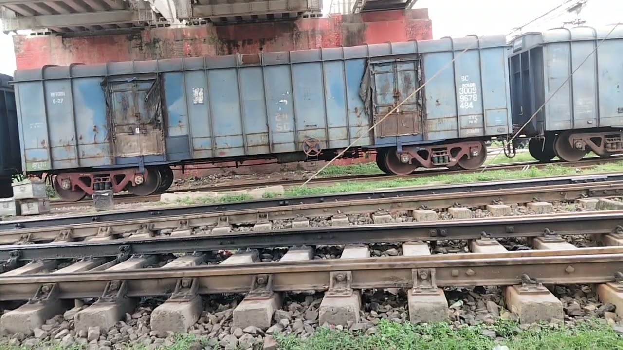 Train video #plz #subscribe my channel #viral#railway video 
