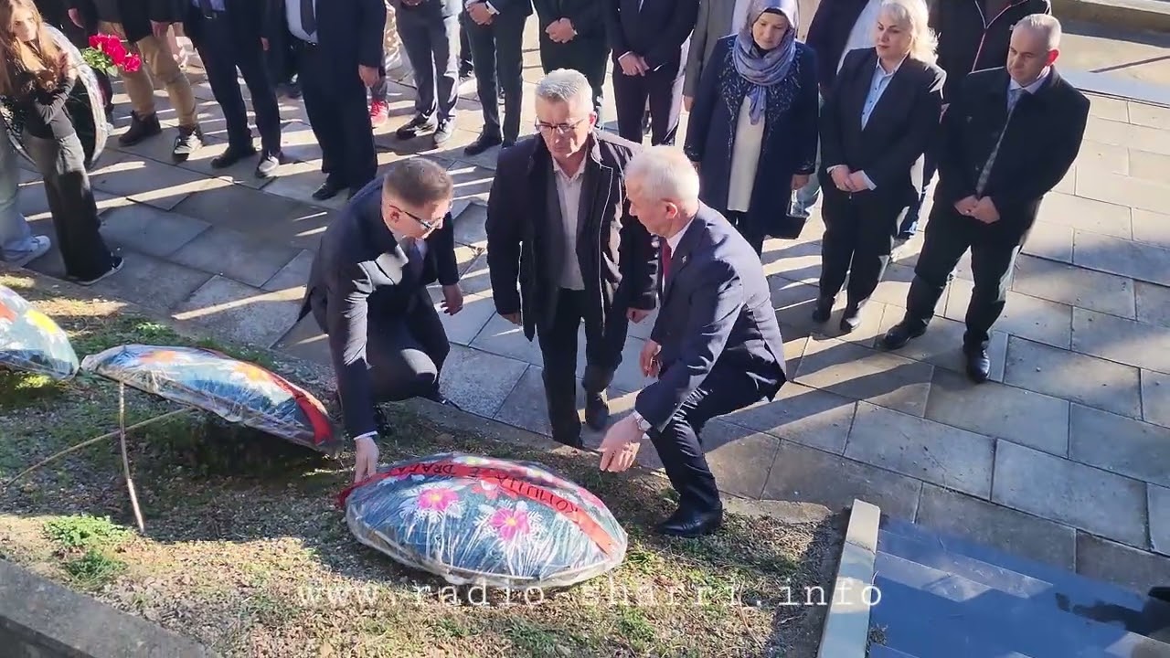 Homazhe d&euml;shmor&euml;ve, pas betimit t&euml; kryetarit Xheladini dhe an&euml;tar&euml;ve t&euml; Kuvendit t&euml; Dragashit!