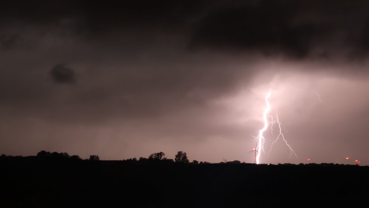 Maryville, MO | Massive Shelf Cloud with CG Lightning Overnight - July 30, 2025 