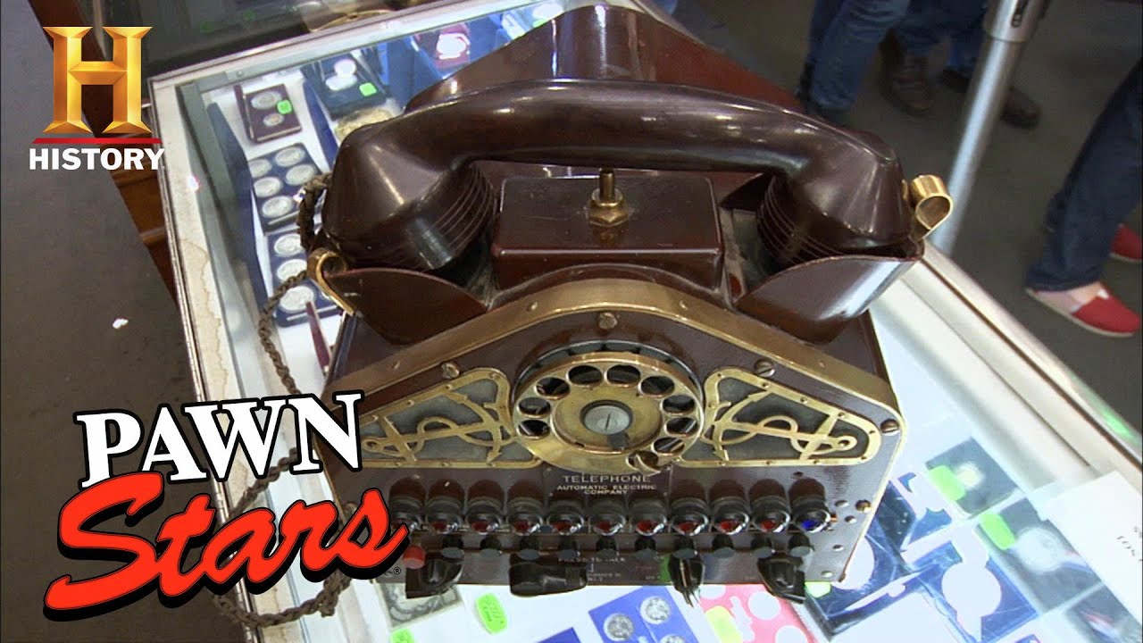 Old Man's TOUGH NEGOTIATION for a HISTORIC Navy Phone (Season 6) | Pawn Stars