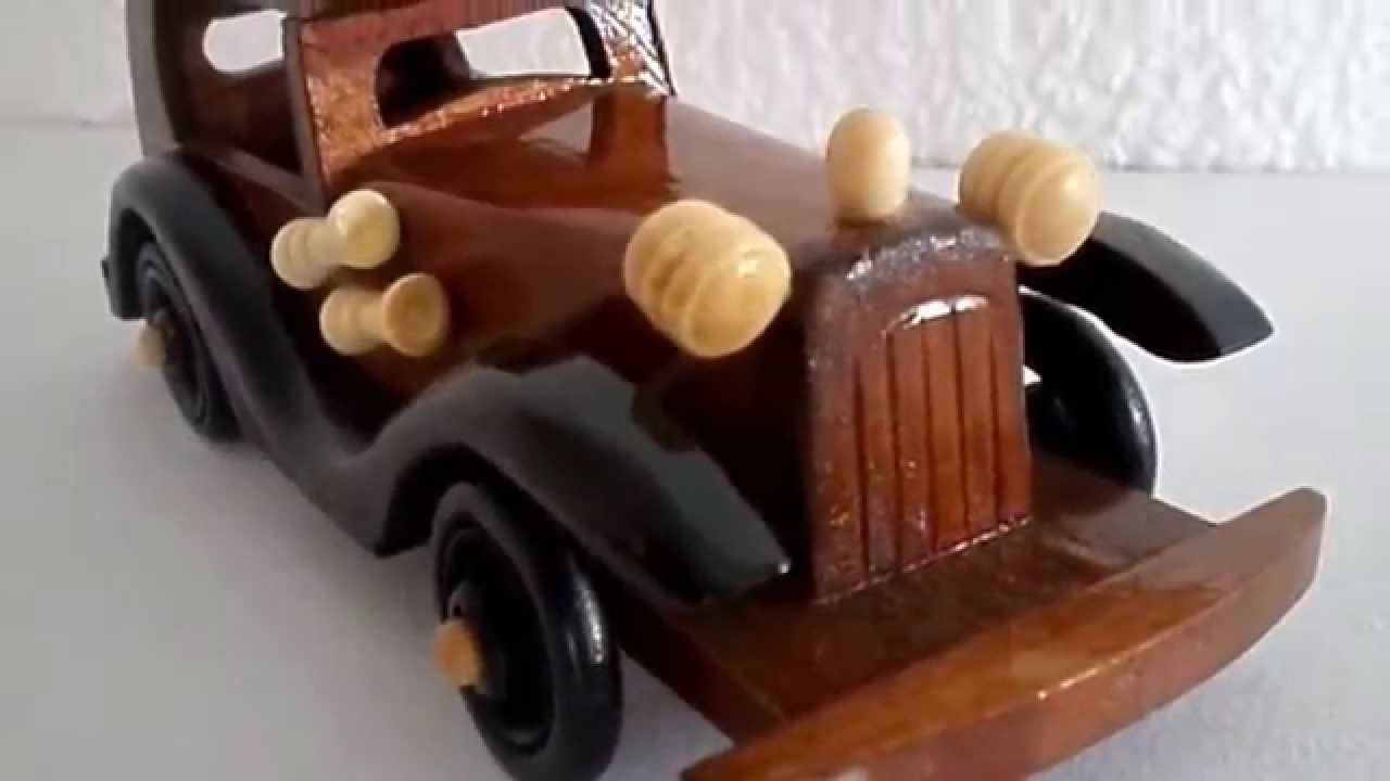 Coche Cl&aacute;sico de Madera - Wikitoys Mx Juguete Exclusivo
