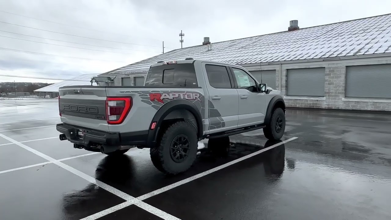 Ford Raptor R 🔥🔥🔥 in depth detail & exhaust clips