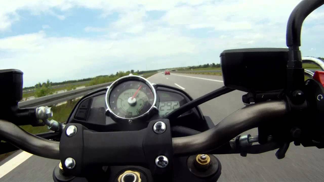Suzuki B-King 294 Km/h 182 mph highspeed