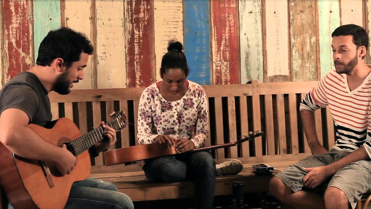 Na Hora e no Lugar - Paulo Nazareth, Marcela Vale e Felipe Vellozo