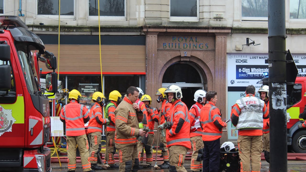 Multiple Fire Engines From Greater Manchester Fire And Rescue Service Respond To Building Fire-GMFRS