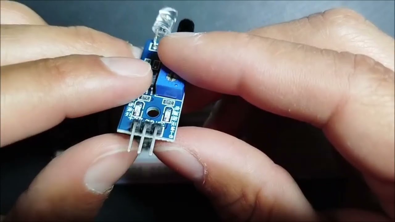 12. ESP32 Micro Python Sensor de Proximidad IR Thonny