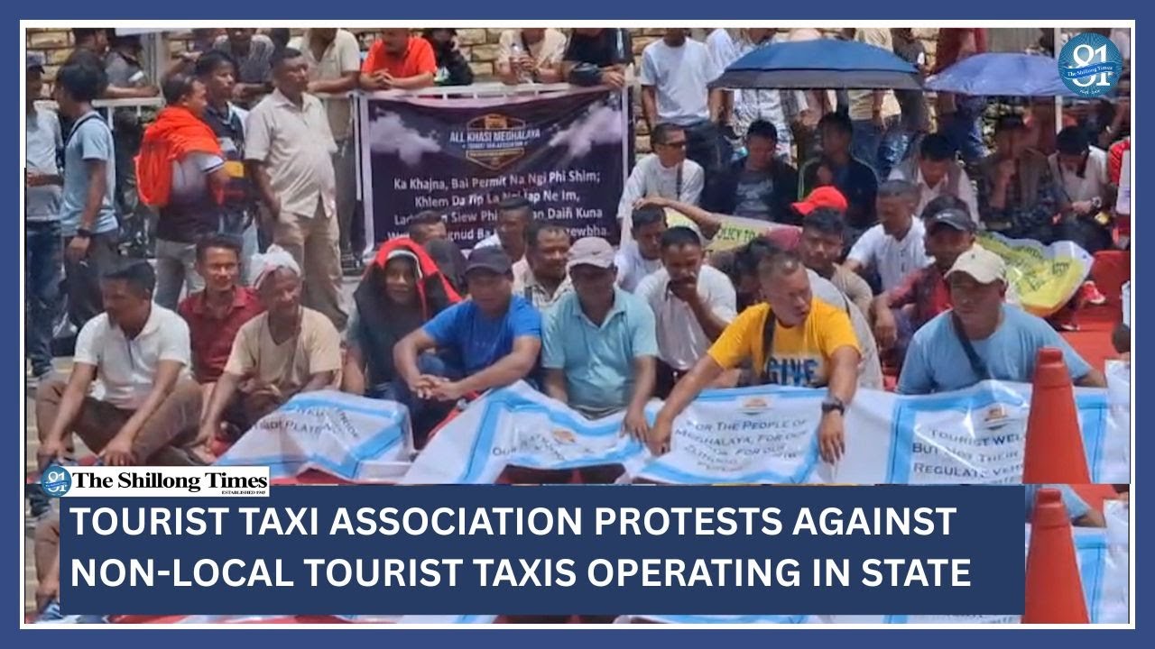 Tourist taxi association protests against non local tourist taxis operating in state