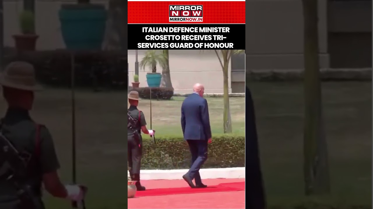 Italian Defence Minister Guido Crosetto Receives Tri-Services Guard Of Honour #shorts