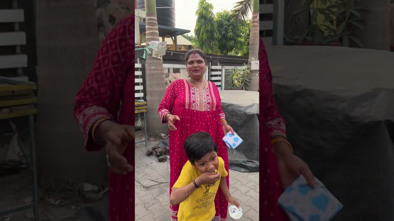 Garmi me dadi se Golgappe Khane ki jid karne lage Ayaan babu 🥰❤️ #cute #dadipota #golgappa #eating