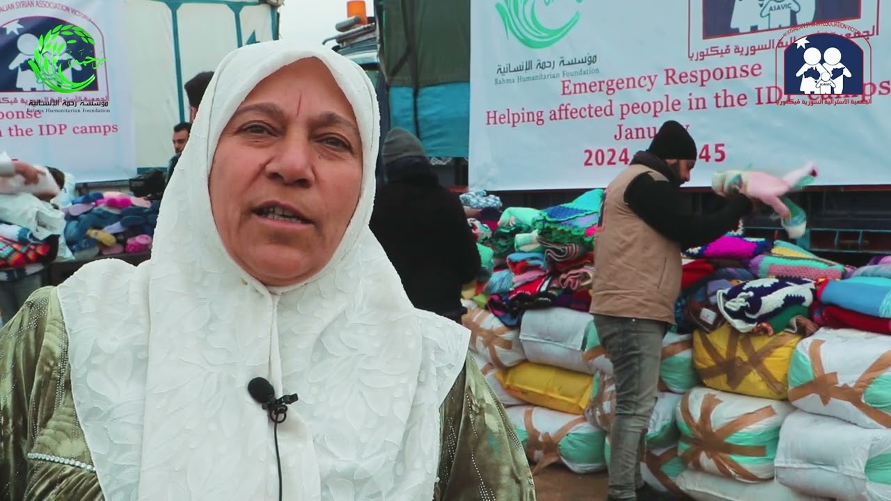 ضمّن حملة# زملوني 10توزيع الألبسه الشتوية والبطانيات والأحذيه على أهلنا في مخيم النور