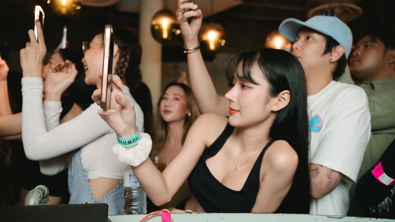 王杰 - 红尘有你 〤 齐秦 - 大约在冬季 〤 小钊 - 其实不想走 〤 孙露 - 让我欢喜让我忧 〤 吴奇隆 - 烟火 〤 张信哲 - 从开始到现在 Chinese Remix 2k26