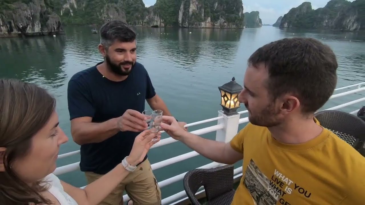 Vietnam - Hanoi, Hạ Long Bay, Tam Cốc e Ninh Bình