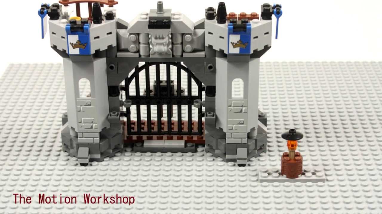 The LEGO Movie- Castle Cavalry Stop Motion Build (70806) Build 1
