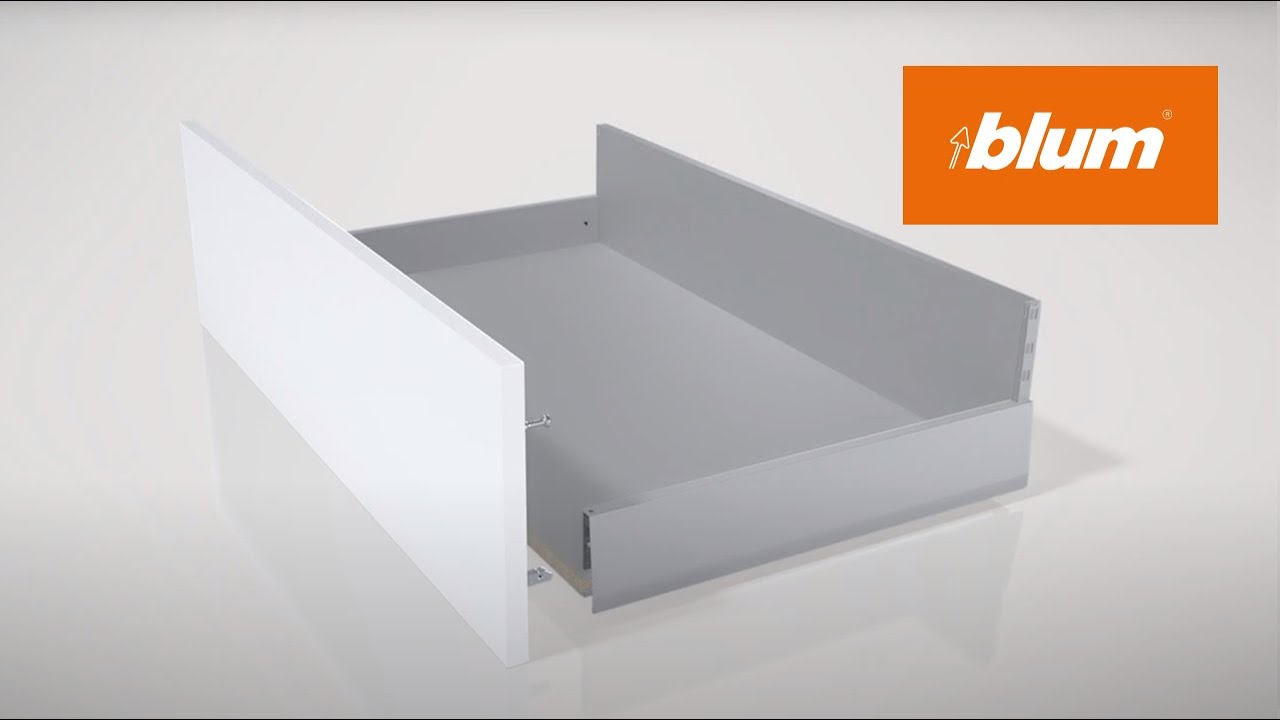 Assembly of MERIVOBOX modular with gallery | Blum