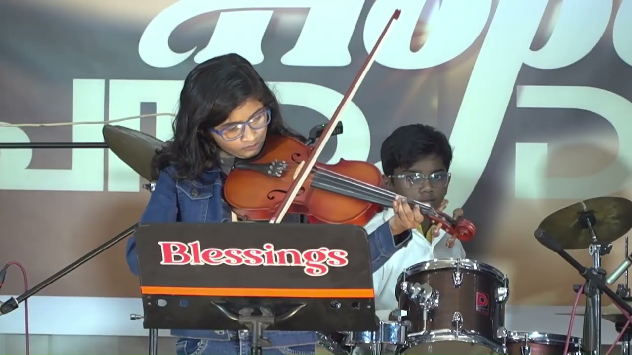 നന്ദിയോടെ ഞാൻ സ്തുതി പടിടും Violin Milena Serafians 