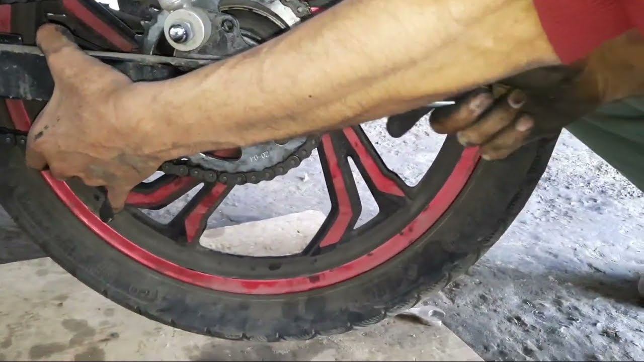 عندك طقطقة في العجلة الخلفية  اجي تشوف سهلة