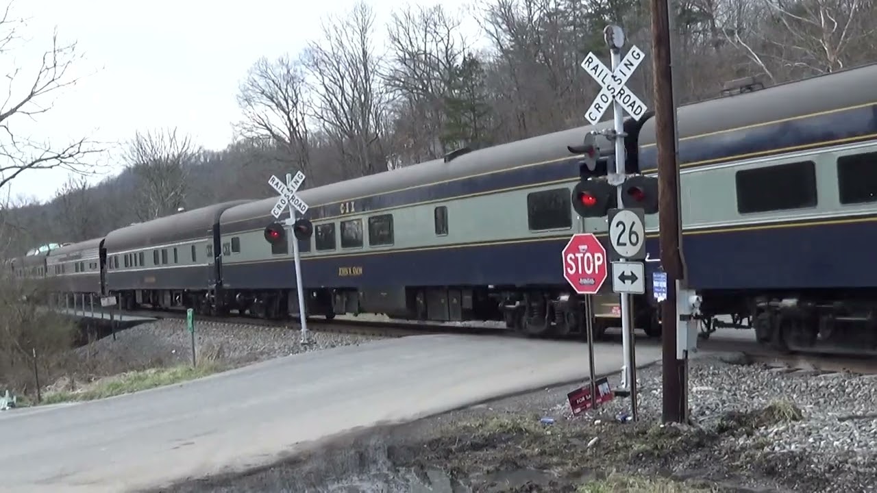 CSX 1 & CSX 2 on a Winter Day at Rockholds, KY