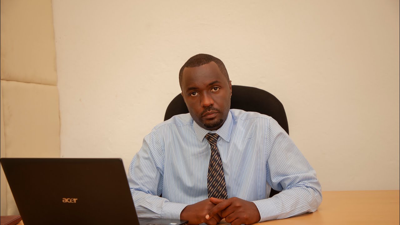 Ibyo kuvuga ko ubugure bw’ubutaka budakorewe imbere ya noteri ari imfabusa byavuye he???
